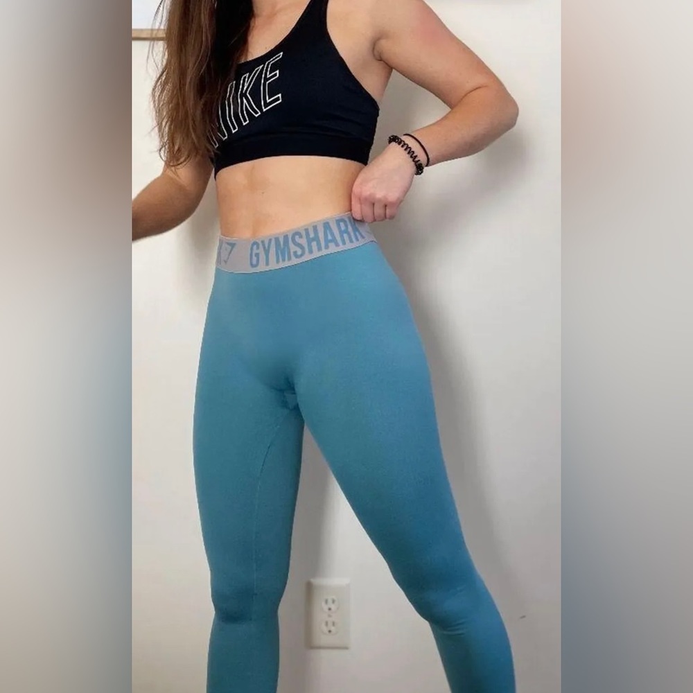 NWT New Gymshark Blue & Grey Seamless leggings size small